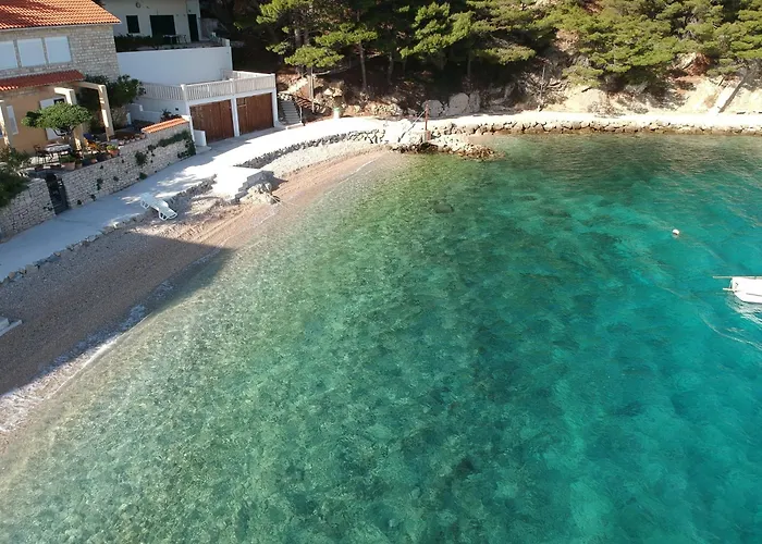 Deluxe Seaview Villa Kennedy III