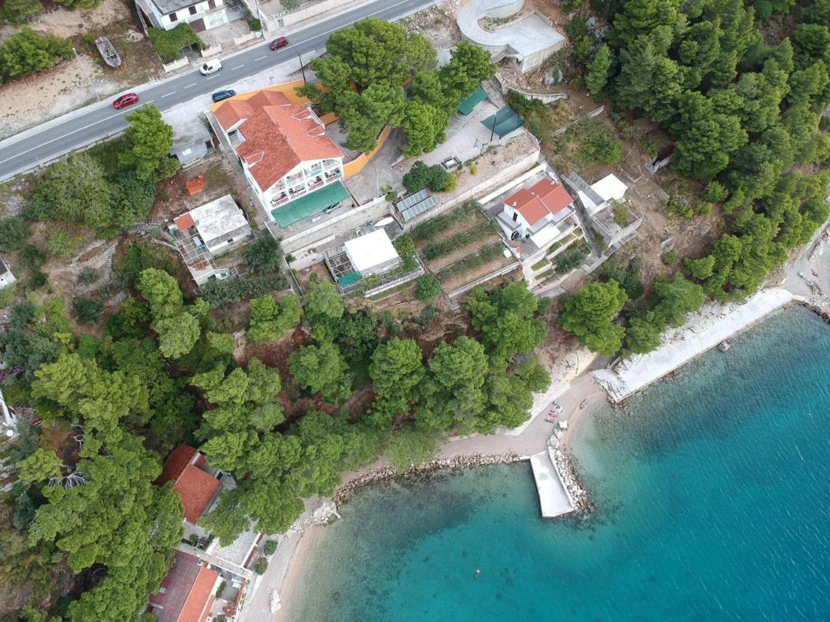 Deluxe Seaview Kennedy Iii *