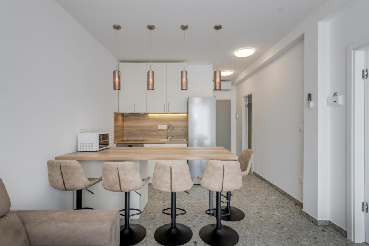 Apartment Deluxe Seaview Kennedy Iii