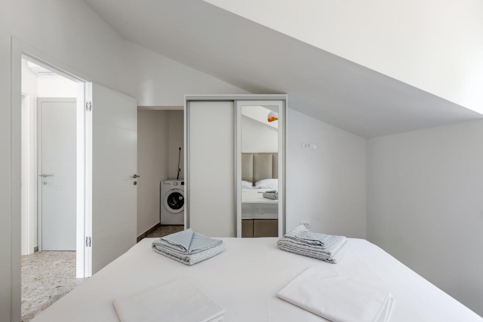 Apartment Deluxe Seaview Kennedy Iii *