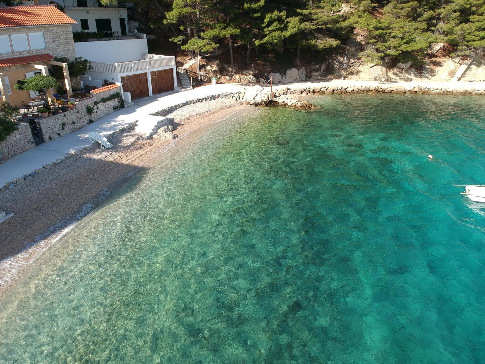 Apartment Deluxe Seaview Kennedy Iii Mimice